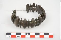 Foto von Bronzebuckelarmreif (NHMW-PRAE-026387)